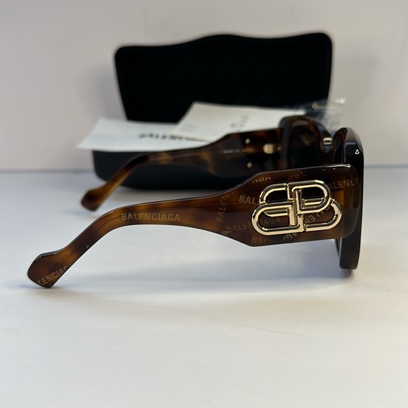 New Authentic Balenciaga
Women's BB0069S 53mm New Havana Rectangle Sunglasses - Picture 5 of 13